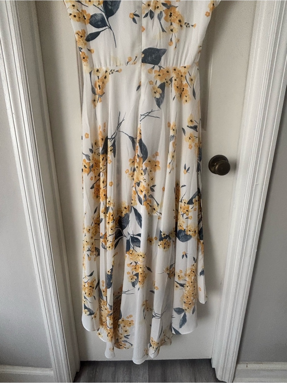Lulu's White Floral V-Neck Hi-Low Midi Dress - Picture 11 of 13